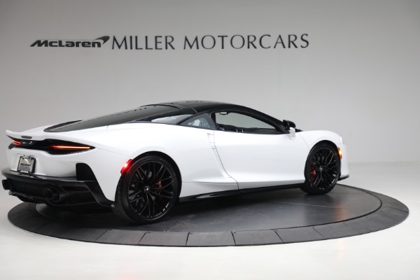 New 2023 McLaren GT Luxe for sale $222,890 at Bentley Greenwich in Greenwich CT 06830 11
