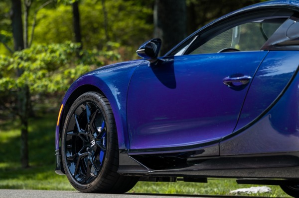 Used 2018 Bugatti Chiron for sale Call for price at Bentley Greenwich in Greenwich CT 06830 12