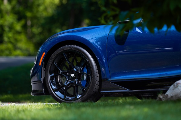 Used 2018 Bugatti Chiron for sale Call for price at Bentley Greenwich in Greenwich CT 06830 13