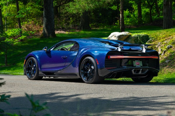 Used 2018 Bugatti Chiron for sale Call for price at Bentley Greenwich in Greenwich CT 06830 4