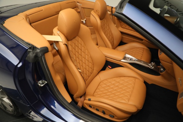 Used 2011 Ferrari California for sale Sold at Bentley Greenwich in Greenwich CT 06830 25