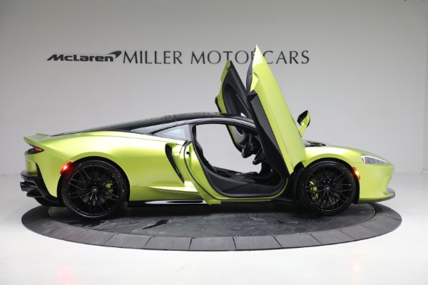 New 2023 McLaren GT Luxe for sale $234,030 at Bentley Greenwich in Greenwich CT 06830 21
