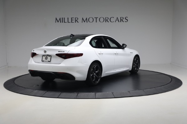 Used 2023 Alfa Romeo Giulia Estrema for sale $32,900 at Bentley Greenwich in Greenwich CT 06830 7
