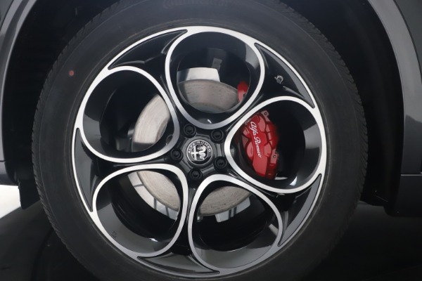 New 2023 Alfa Romeo Stelvio Ti for sale $58,505 at Bentley Greenwich in Greenwich CT 06830 27