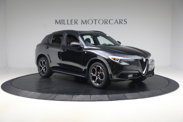 Used 2023 Alfa Romeo Stelvio Ti for sale $32,900 at Bentley Greenwich in Greenwich CT 06830 13