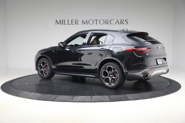 Used 2023 Alfa Romeo Stelvio Ti for sale $32,900 at Bentley Greenwich in Greenwich CT 06830 6