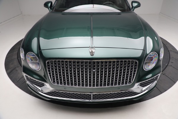 New 2022 Bentley Flying Spur Hybrid for sale $238,900 at Bentley Greenwich in Greenwich CT 06830 15