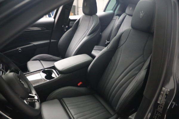 New 2023 Maserati Grecale Modena for sale $88,695 at Bentley Greenwich in Greenwich CT 06830 17