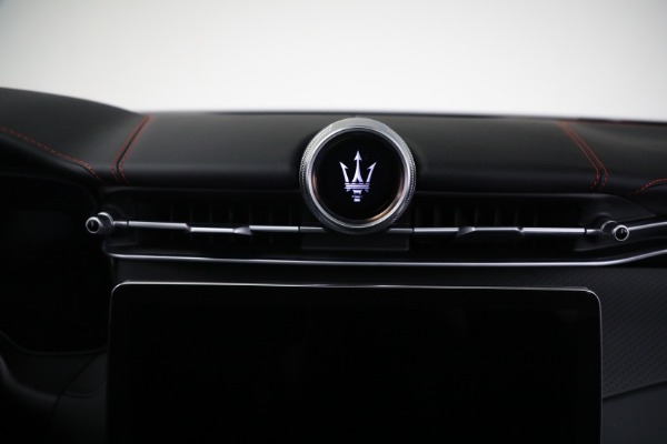 New 2023 Maserati Grecale Modena for sale Sold at Bentley Greenwich in Greenwich CT 06830 24