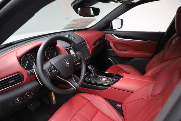 New 2023 Maserati Levante GT for sale $102,135 at Bentley Greenwich in Greenwich CT 06830 13