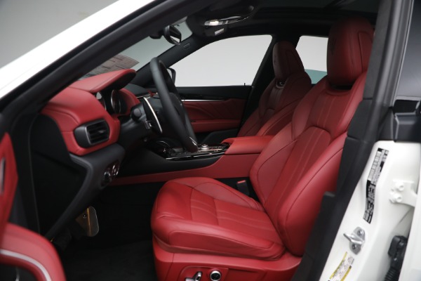 New 2023 Maserati Levante GT for sale $102,135 at Bentley Greenwich in Greenwich CT 06830 14