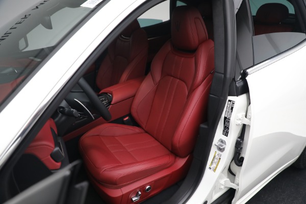 New 2023 Maserati Levante GT for sale $102,135 at Bentley Greenwich in Greenwich CT 06830 15