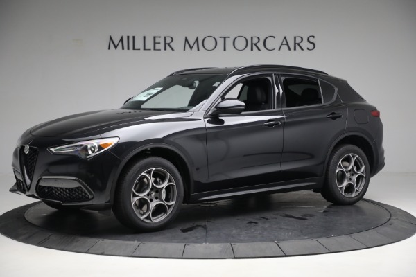 New 2023 Alfa Romeo Stelvio Sprint for sale Sold at Bentley Greenwich in Greenwich CT 06830 2