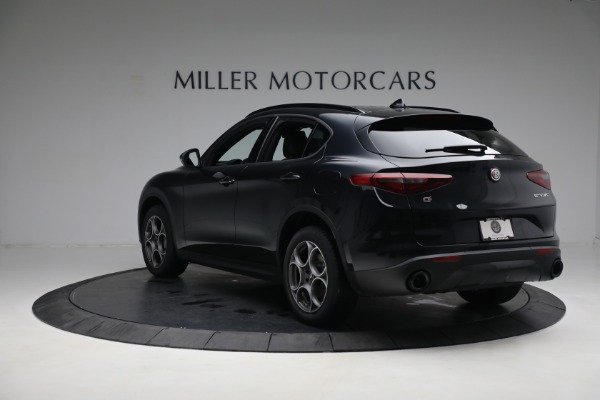 New 2023 Alfa Romeo Stelvio Sprint for sale Sold at Bentley Greenwich in Greenwich CT 06830 5