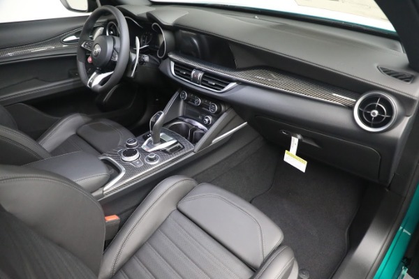 New 2023 Alfa Romeo Stelvio Quadrifoglio for sale $87,460 at Bentley Greenwich in Greenwich CT 06830 20