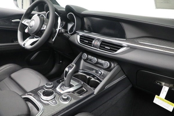 New 2023 Alfa Romeo Stelvio Quadrifoglio for sale $87,460 at Bentley Greenwich in Greenwich CT 06830 23