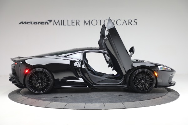 New 2023 McLaren GT Luxe for sale $218,290 at Bentley Greenwich in Greenwich CT 06830 25
