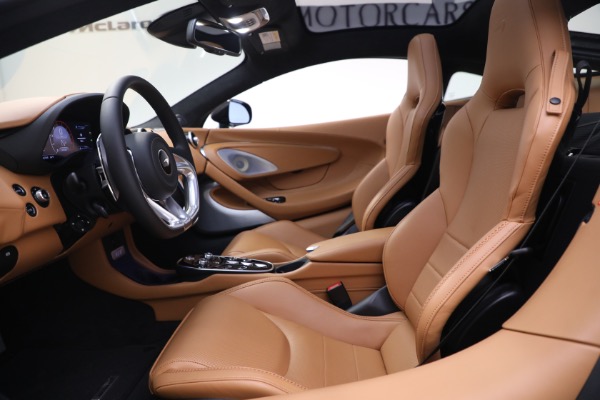 New 2023 McLaren GT Luxe for sale $224,090 at Bentley Greenwich in Greenwich CT 06830 23