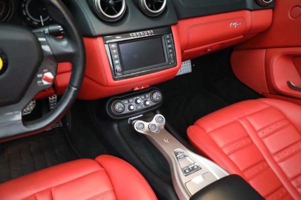 Used 2013 Ferrari California 30 for sale Sold at Bentley Greenwich in Greenwich CT 06830 25