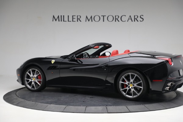 Used 2013 Ferrari California 30 for sale Sold at Bentley Greenwich in Greenwich CT 06830 4