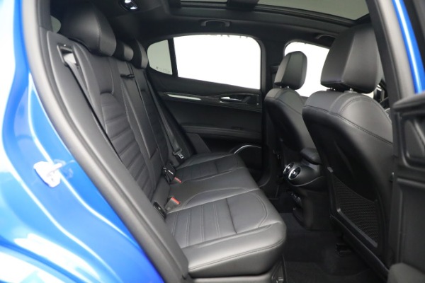 New 2023 Alfa Romeo Stelvio Quadrifoglio for sale $86,670 at Bentley Greenwich in Greenwich CT 06830 17