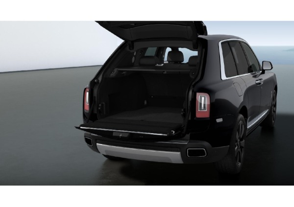 New 2023 Rolls-Royce Cullinan for sale Call for price at Bentley Greenwich in Greenwich CT 06830 8