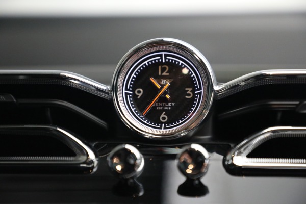 Used 2021 Bentley Bentayga Speed for sale $189,900 at Bentley Greenwich in Greenwich CT 06830 25