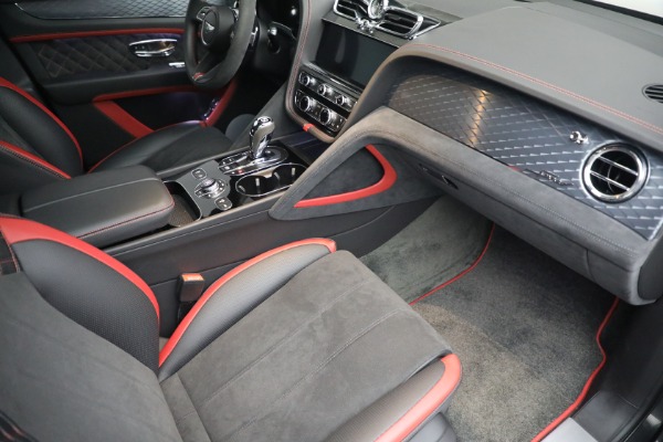 Used 2021 Bentley Bentayga Speed for sale $189,900 at Bentley Greenwich in Greenwich CT 06830 26