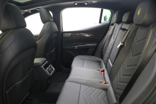 New 2023 Maserati Grecale Modena for sale $92,895 at Bentley Greenwich in Greenwich CT 06830 17