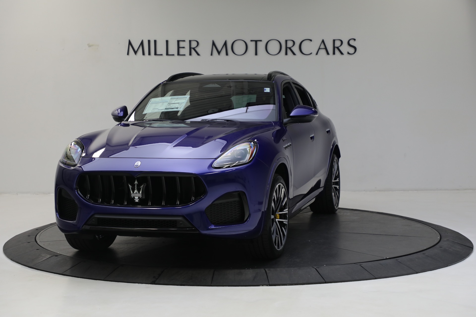 New 2023 Maserati Grecale Modena for sale $92,895 at Bentley Greenwich in Greenwich CT 06830 1