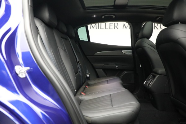New 2023 Maserati Grecale GT for sale $72,095 at Bentley Greenwich in Greenwich CT 06830 22