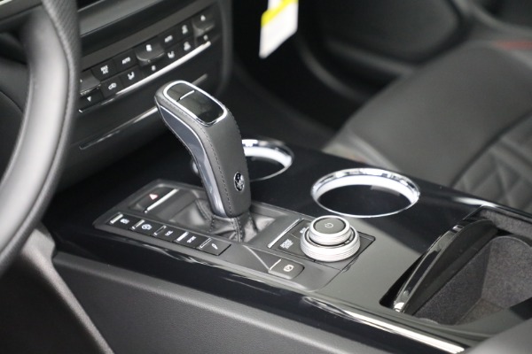 New 2023 Maserati Ghibli Modena Q4 for sale $112,695 at Bentley Greenwich in Greenwich CT 06830 28