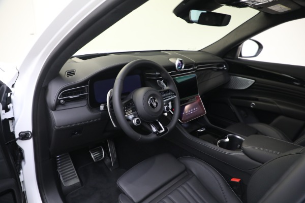 New 2023 Maserati Grecale Modena for sale $87,895 at Bentley Greenwich in Greenwich CT 06830 15