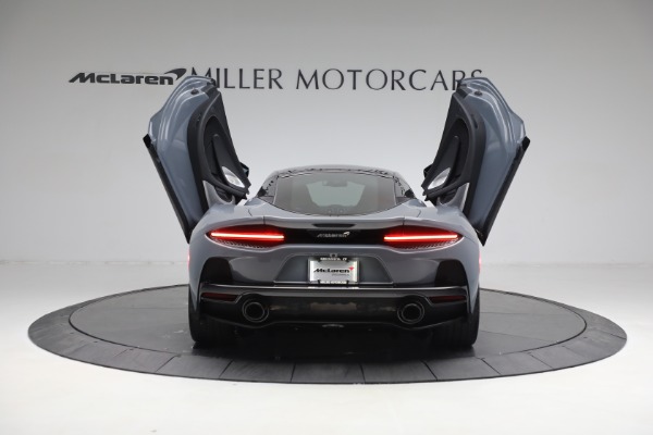 Used 2023 McLaren GT Luxe for sale $179,900 at Bentley Greenwich in Greenwich CT 06830 18