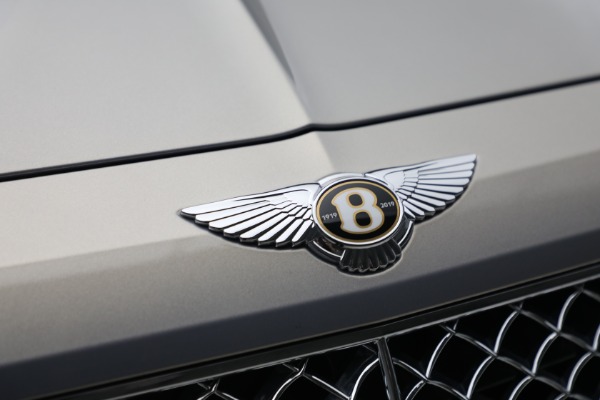 Used 2020 Bentley Bentayga V8 for sale $139,900 at Bentley Greenwich in Greenwich CT 06830 12