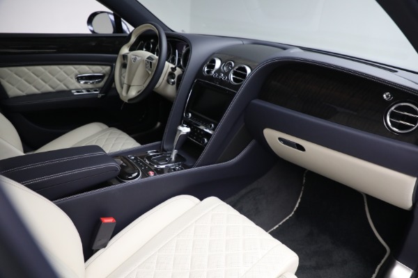 Used 2018 Bentley Flying Spur W12 for sale Sold at Bentley Greenwich in Greenwich CT 06830 25