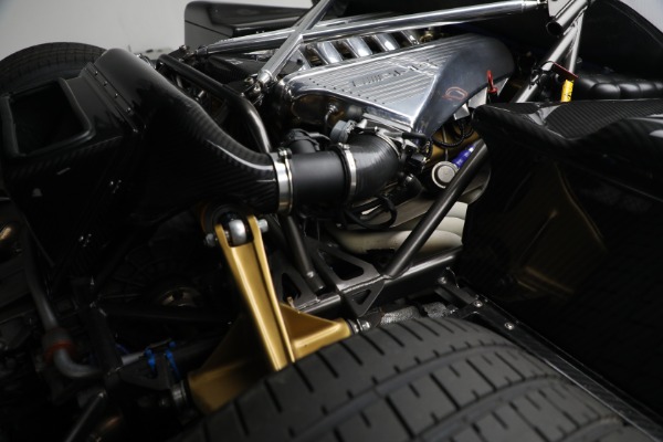 Used 2007 Pagani Zonda F for sale Call for price at Bentley Greenwich in Greenwich CT 06830 26