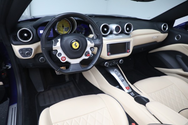 Used 2016 Ferrari California T for sale Sold at Bentley Greenwich in Greenwich CT 06830 25