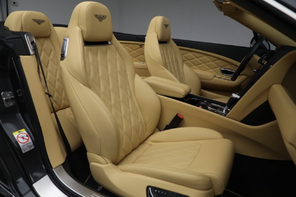 Used 2014 Bentley Continental GT Speed for sale $133,900 at Bentley Greenwich in Greenwich CT 06830 28