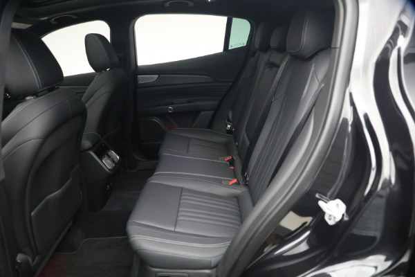 Used 2023 Maserati Grecale GT for sale $40,900 at Bentley Greenwich in Greenwich CT 06830 19