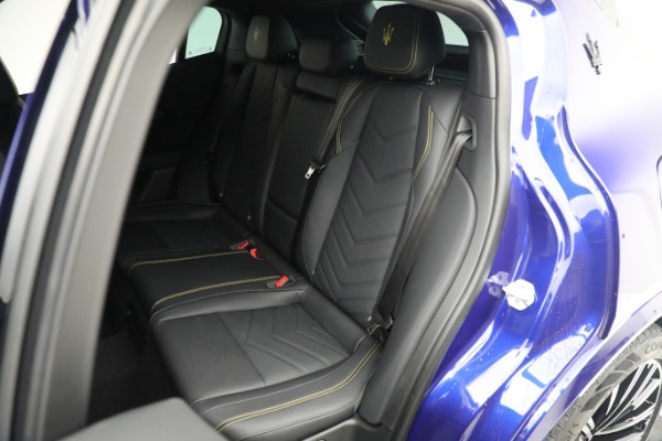 New 2023 Maserati Grecale Modena for sale $76,900 at Bentley Greenwich in Greenwich CT 06830 18