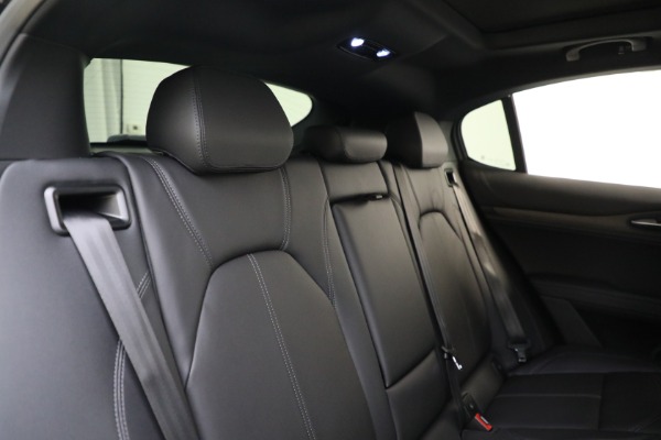 New 2023 Alfa Romeo Stelvio Ti for sale $60,550 at Bentley Greenwich in Greenwich CT 06830 24