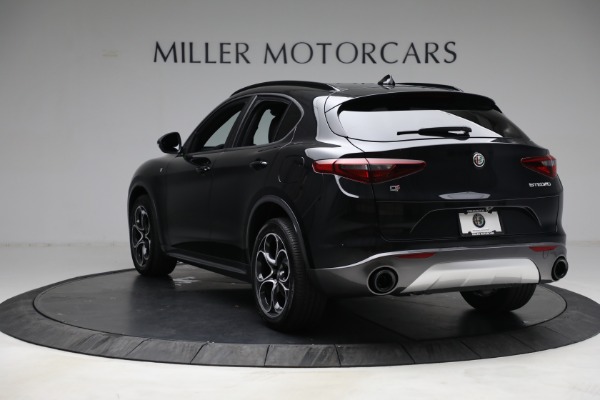 New 2023 Alfa Romeo Stelvio Ti for sale $60,550 at Bentley Greenwich in Greenwich CT 06830 5