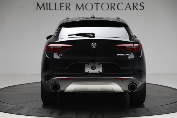 New 2023 Alfa Romeo Stelvio Ti for sale Sold at Bentley Greenwich in Greenwich CT 06830 6