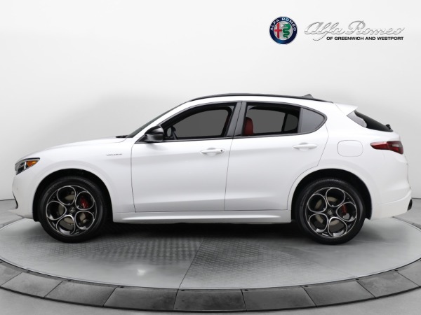 New 2023 Alfa Romeo Stelvio Veloce for sale $59,490 at Bentley Greenwich in Greenwich CT 06830 3