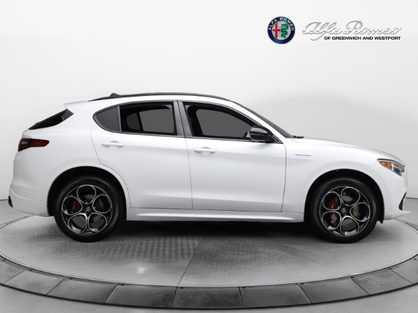 New 2023 Alfa Romeo Stelvio Veloce for sale $59,490 at Bentley Greenwich in Greenwich CT 06830 9