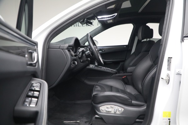Used 2021 Porsche Macan Turbo for sale $84,900 at Bentley Greenwich in Greenwich CT 06830 14