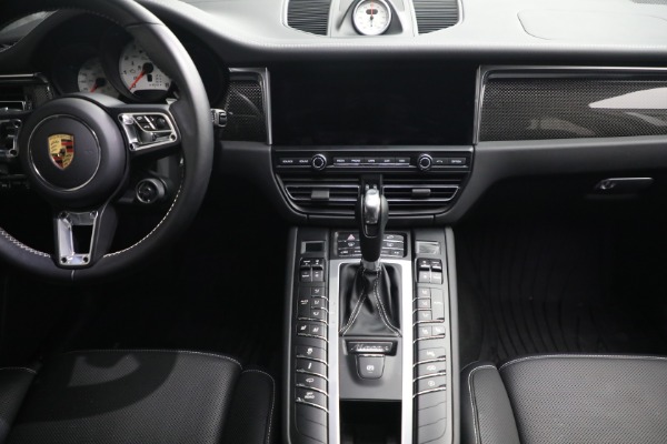Used 2021 Porsche Macan Turbo for sale $84,900 at Bentley Greenwich in Greenwich CT 06830 21