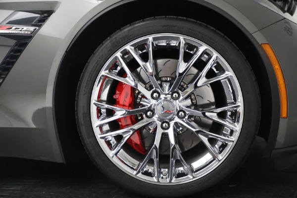 Used 2015 Chevrolet Corvette Z06 for sale $79,900 at Bentley Greenwich in Greenwich CT 06830 14