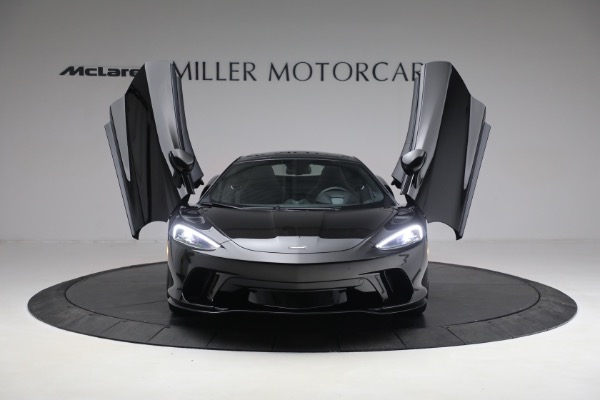 Used 2021 McLaren GT Luxe for sale Call for price at Bentley Greenwich in Greenwich CT 06830 15
